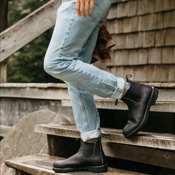 Blundstone Brand New Premium Leather Chelsea Boots. Style# 510 in Black - Picture 7 of 9